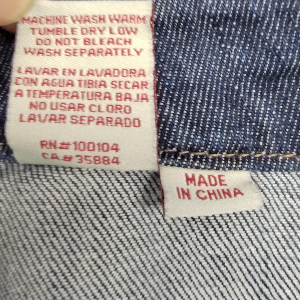 !it Jean Shorts Sz. 30 - Picture 6 of 6
